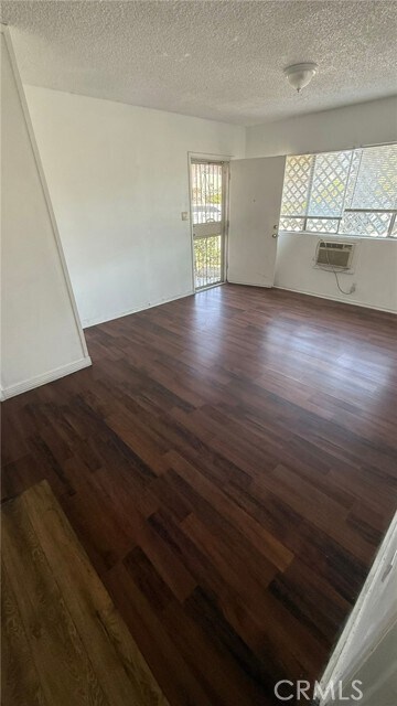 Foto del edificio - 651 E Italia St