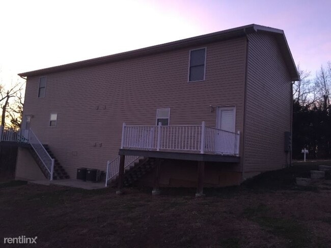 Building Photo - 6752 St Moritz Dr
