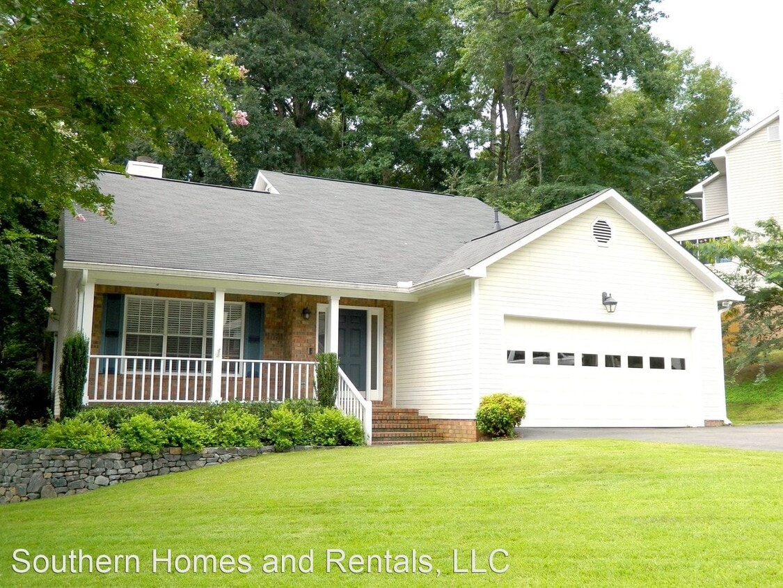 Primary Photo - 3 br, 2.5 bath House - 425 Santa Anna Trail