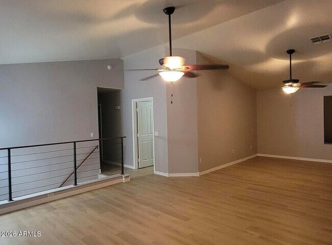 Foto del edificio - 6835 S 40th Pl