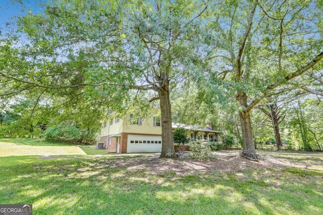 Foto del edificio - 3419 Clay Rd SW