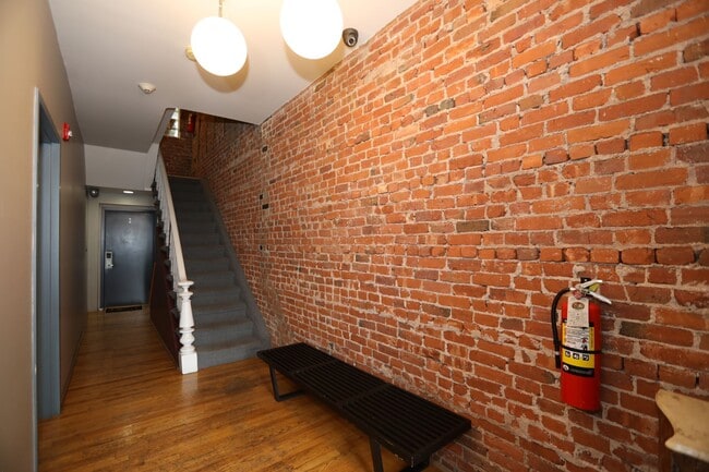 Building Photo - 19 Fulton Street