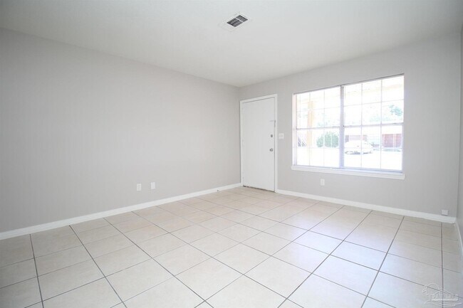 Foto del edificio - 10151 Guidy Ln