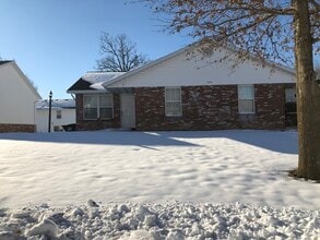 Building Photo - 4908 Charm Oak Dr