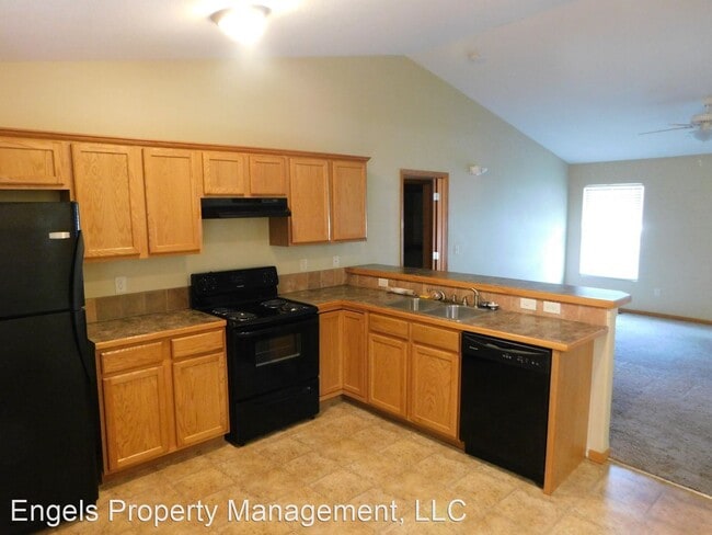 Building Photo - 3 br, 2 bath House - 716 S Star