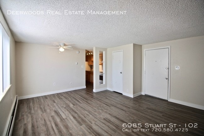 Building Photo - 6985 Stuart St