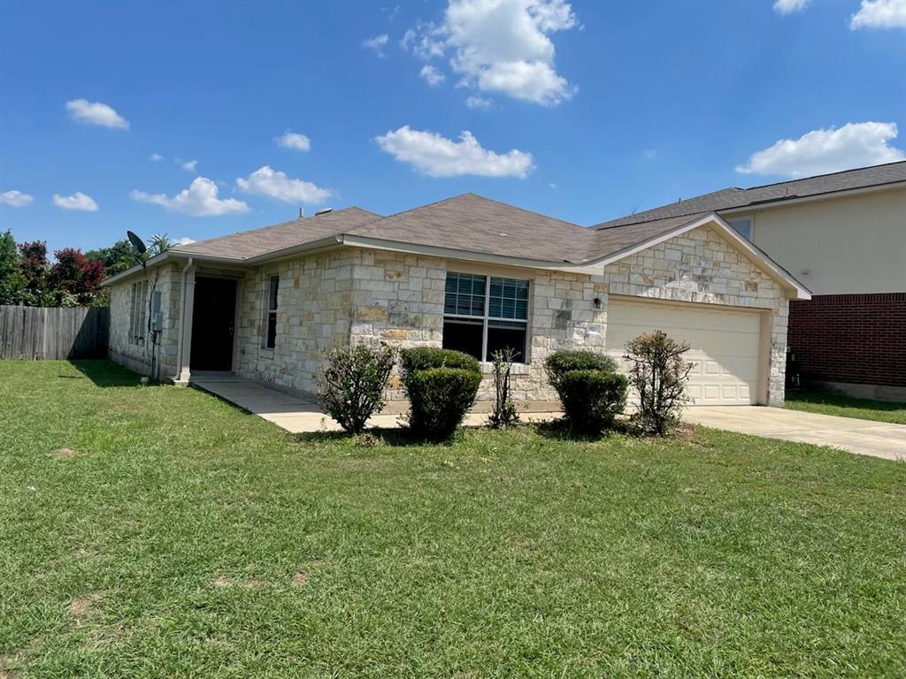Foto principal - 910 Churchill Farms Dr