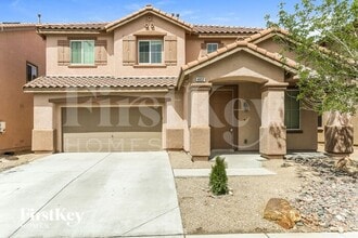 Building Photo - 4032 Villa Serena Ln