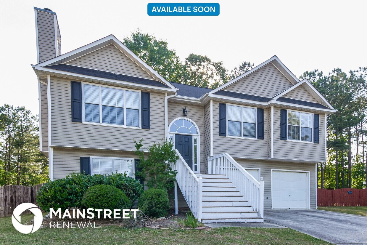 Primary Photo - 720 White Oak Ct