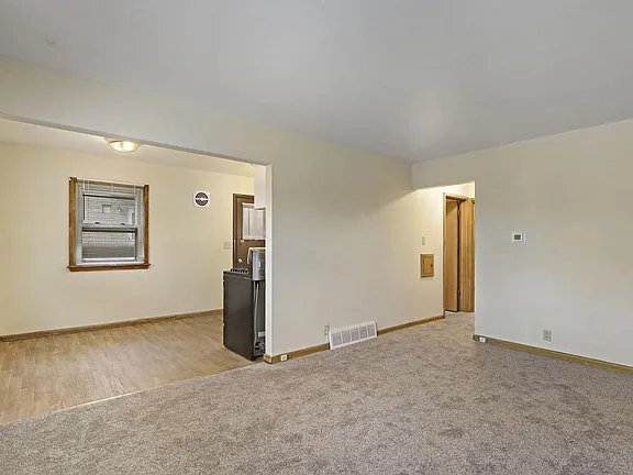 Foto del edificio - 6823 W Wedgewood Dr