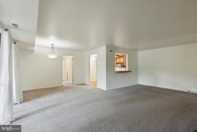Foto del edificio - 1503 Mountainview Dr