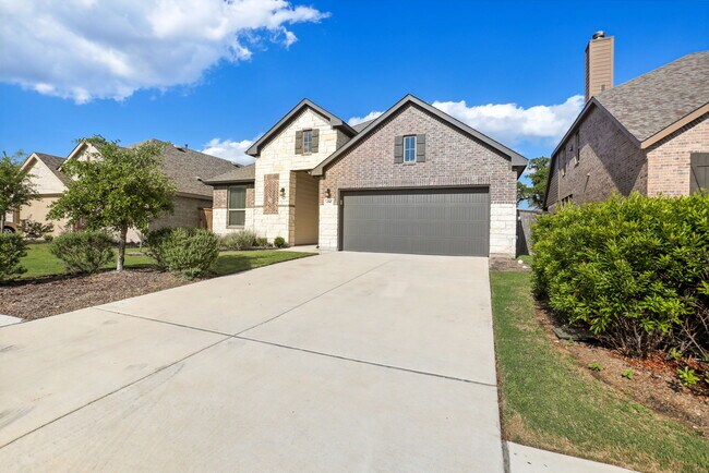 Building Photo - 4141 Presidio Ln