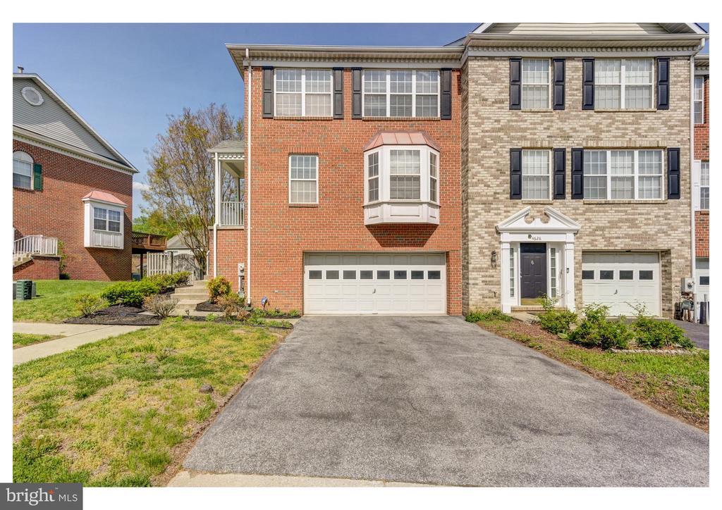 Foto principal - 4624 Kings Mill Way