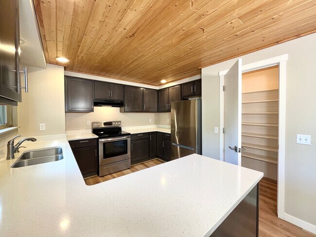 Foto del edificio - 2806 NE Shepard Rd