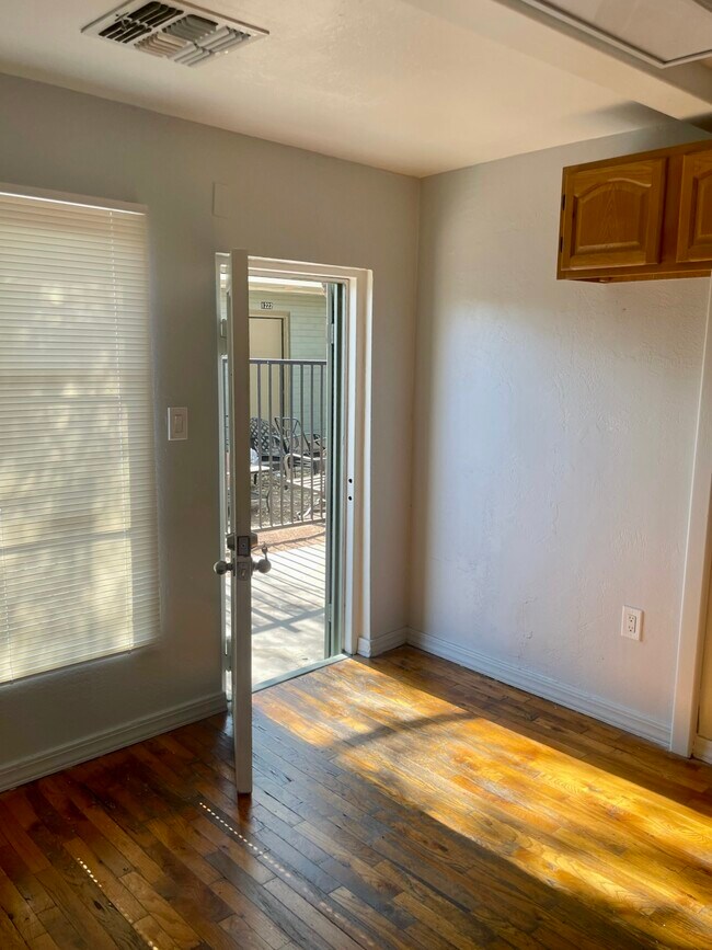 1216 W Roosevelt St Unit 1216 2 Phoenix AZ 85007 Room for Rent in 1216 W Roosevelt St Unit 1216 2 Phoenix AZ 85007 Room for Rent in