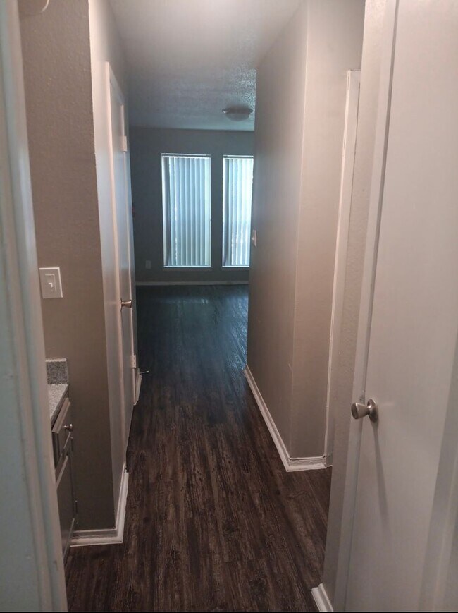 Foto del edificio - 2423 E 55th Pl