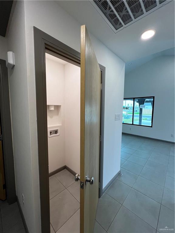 Building Photo - 3409 N L St