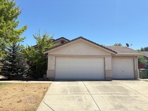 Building Photo - 1141 Elderwood Dr