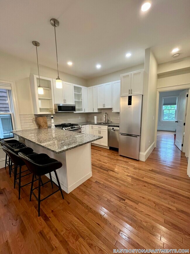 32 Trenton St Unit 1, Boston, MA 02128 Room for Rent in Boston, MA