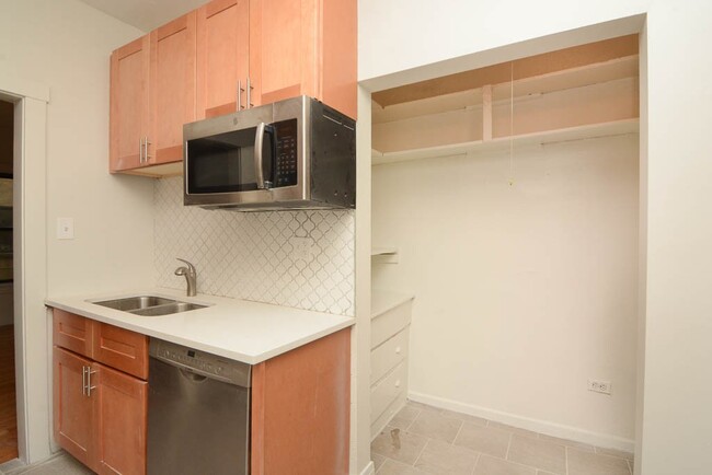 Foto del edificio - 3522 N Broadway