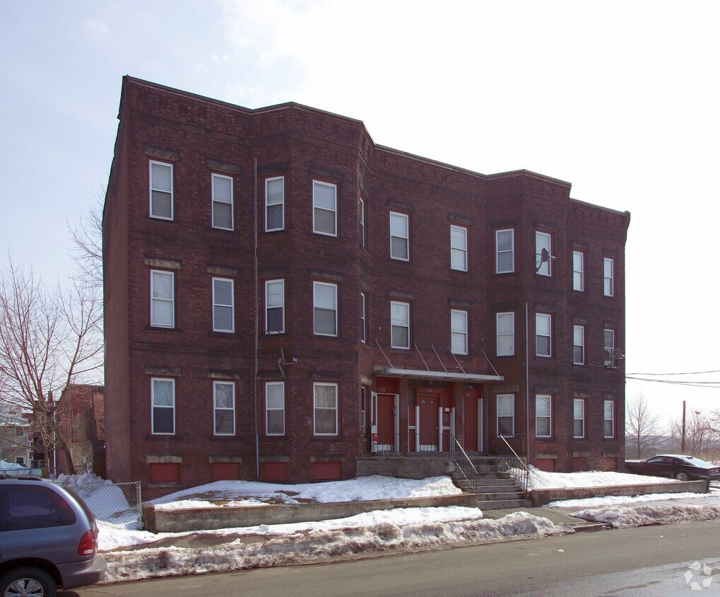 Foto del edificio - 111-115 Bowers St