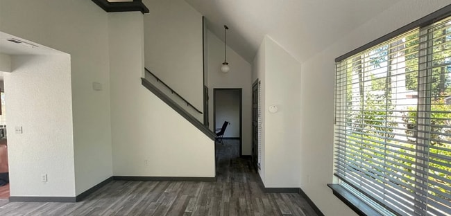 Building Photo - Charming 3-Bedroom Home in Covington