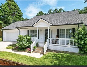 Building Photo - 354 Shoal Ct