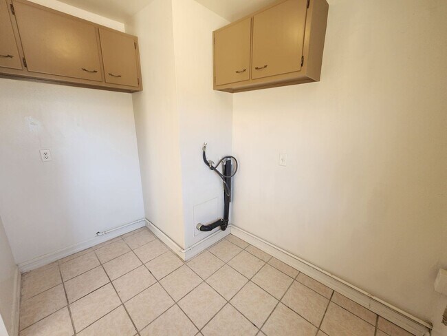 Foto del edificio - COMING SOON