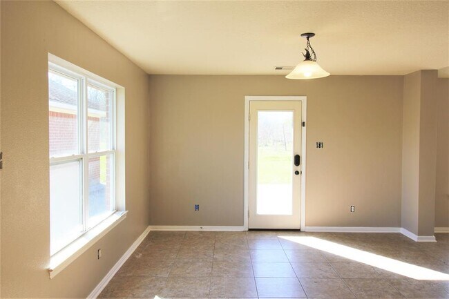 Foto del edificio - 3839 Pecan Creek Dr