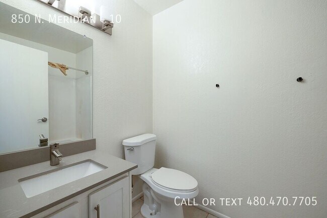 Foto del edificio - 850 N. Meridian-10