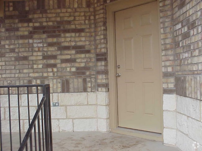 Building Photo - 13104 Cantarra Dr