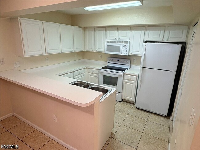 Foto del edificio - 4121 Residence Drive