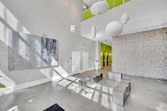 Building Photo - 133 NE 2nd Ave