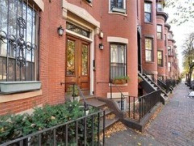 Foto del edificio - 124 Chandler St