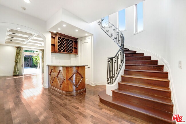 Foto del edificio - 219 S Willaman Dr