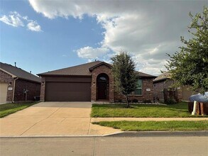 Building Photo - 4928 Sugarcane Ln