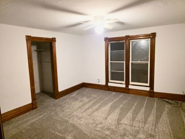 Building Photo - 1124 S High Ave