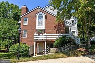 Building Photo - 3152 Covewood Ct