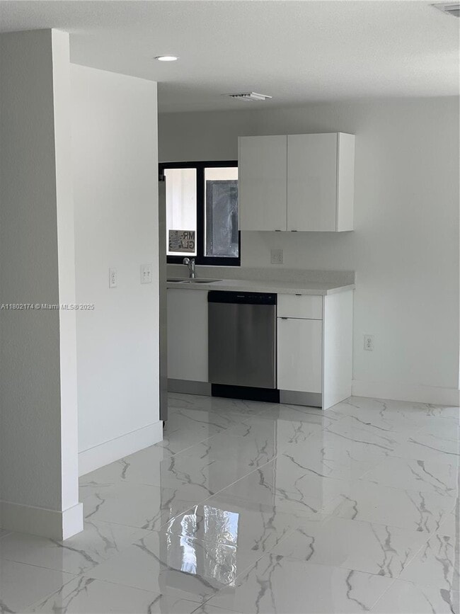 Foto del edificio - 210 SW 3rd St