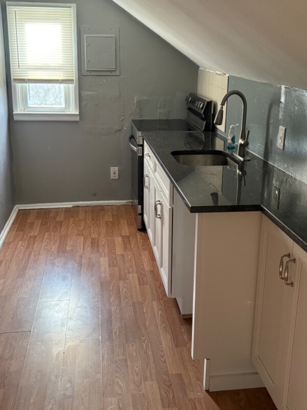 Foto del edificio - 612 Woodland Ave