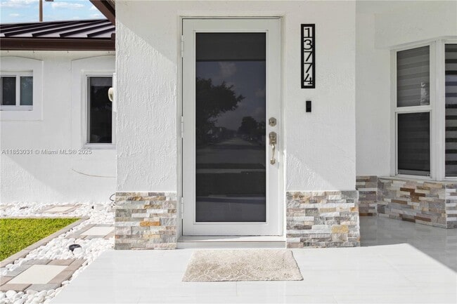 Building Photo - 13774 SW 181st Terrace