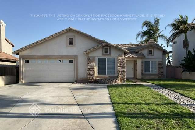 Building Photo - 2539 W Dawnview Dr