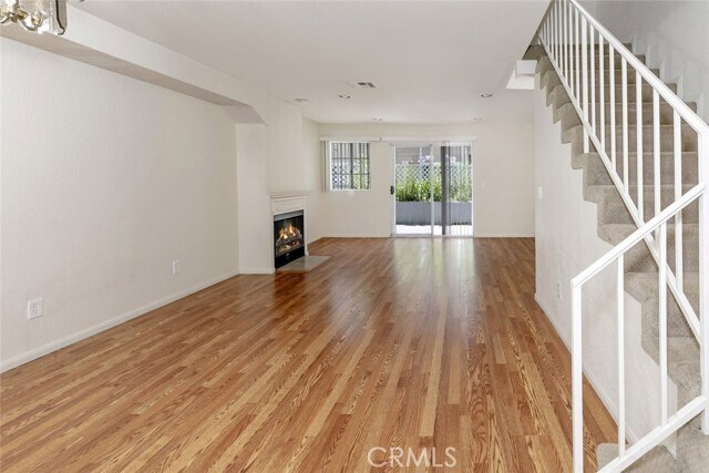 Foto del edificio - 223 N Adams St