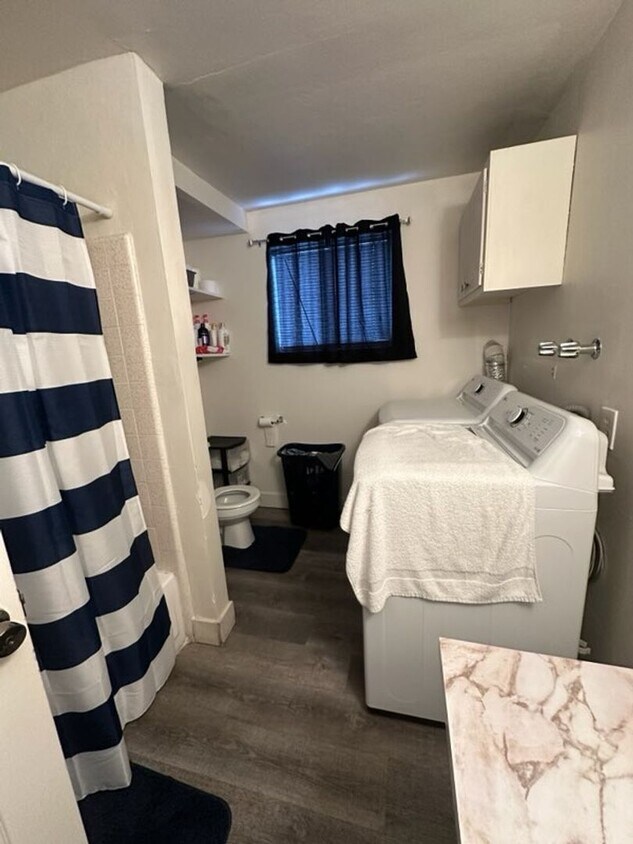 Foto del edificio - 2 bed 1 bath Orem Apartment--Close to UVU ...