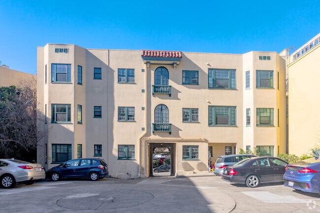 Building - Garden Court Apartments