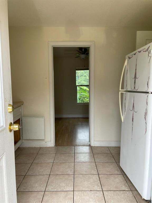 Foto del edificio - 413 N Live Oak St