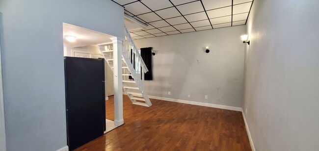 Building Photo - 203 Poplar Neck Rd