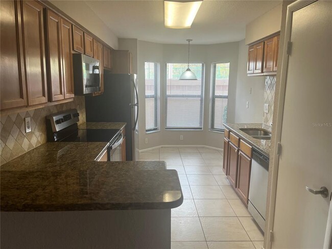 Foto del edificio - 7865 Sugar Bend Dr