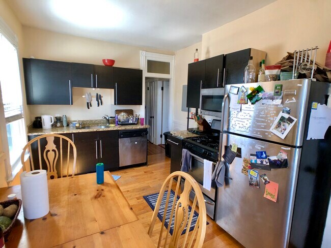 Foto del edificio - 71 School St