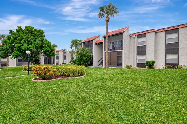 Foto del edificio - **AVAILABLE STARTING FEBRUARY-APRIL 2026 S...